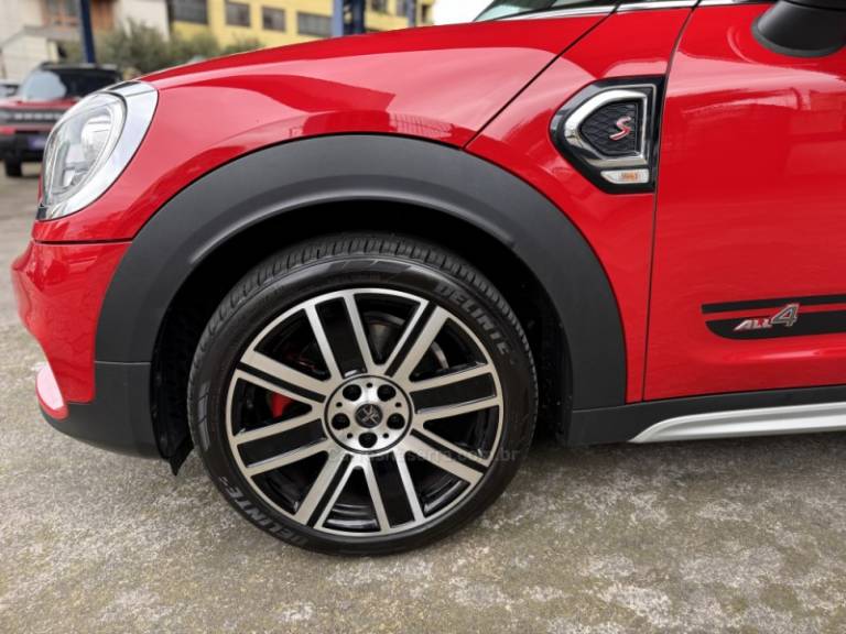 MINI - COUNTRYMAN - 2019/2020 - Vermelha - R$ 189.900,00