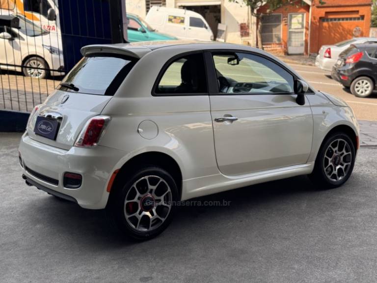 FIAT - 500 - 2012/2012 - Branca - R$ 45.900,00