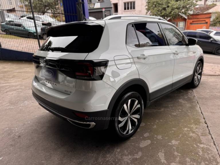 VOLKSWAGEN - T-CROSS - 2021/2021 - Branca - R$ 115.000,00