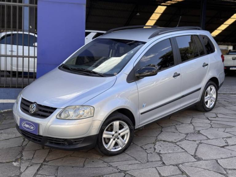 VOLKSWAGEN - SPACEFOX - 2010/2010 - Prata - R$ 33.800,00