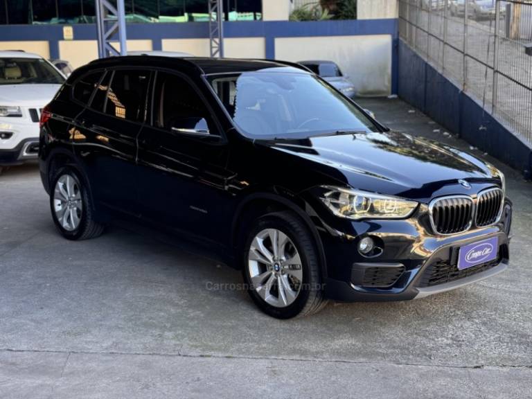 BMW - X1 - 2017/2017 - Preta - R$ 127.000,00