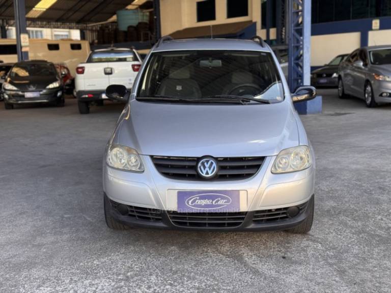 VOLKSWAGEN - SPACEFOX - 2010/2010 - Prata - R$ 33.800,00