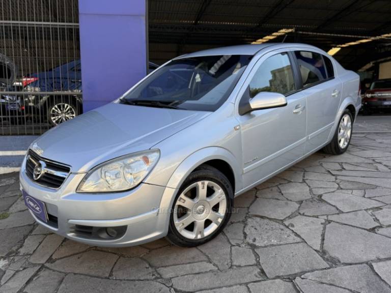 CHEVROLET - VECTRA - 2006/2006 - Prata - R$ 32.000,00