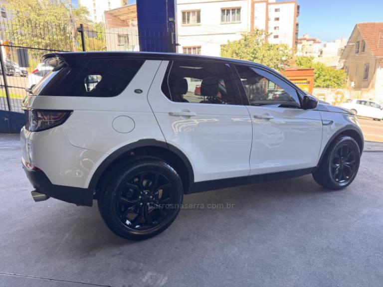 LAND ROVER - DISCOVERY SPORT - 2015/2015 - Branca - R$ 105.900,00