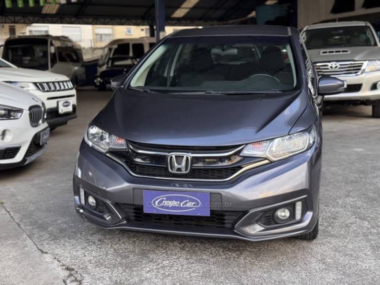 HONDA - FIT - 2019/2019 - Cinza - R$ 79.800,00