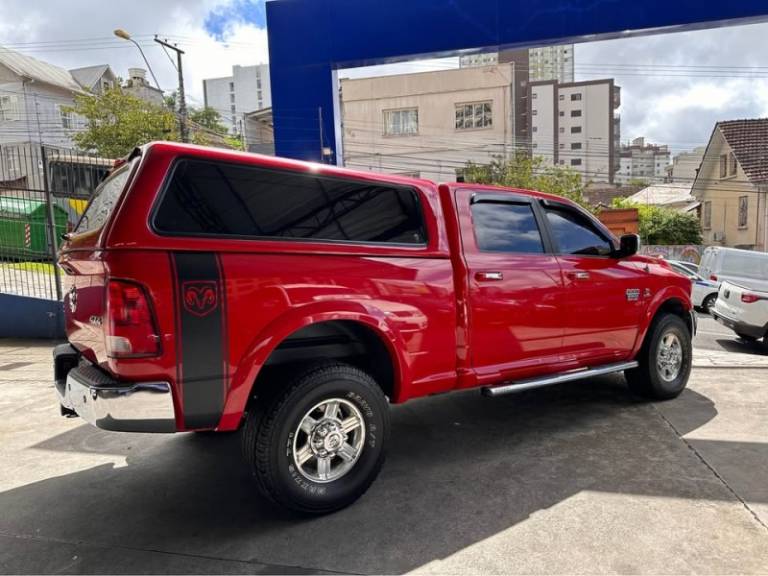 DODGE - RAM - 2012/2012 - Vermelha - R$ 199.900,00