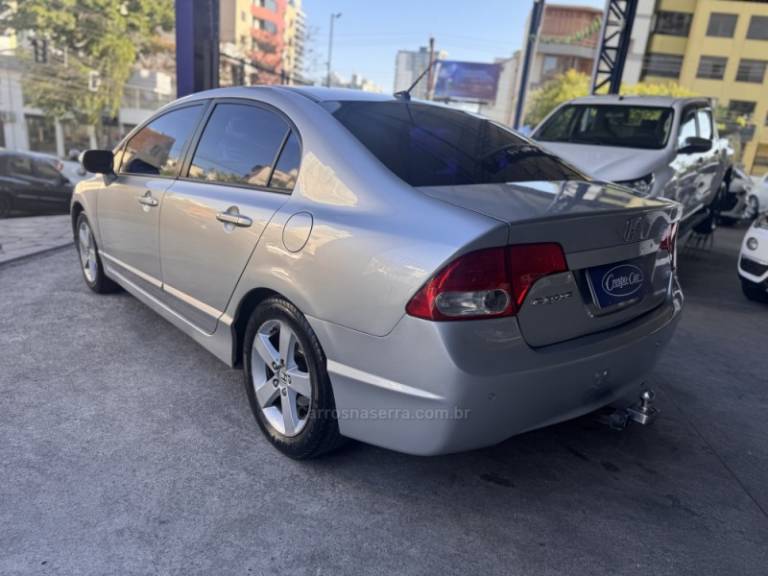 HONDA - CIVIC - 2008/2008 - Prata - R$ 44.900,00