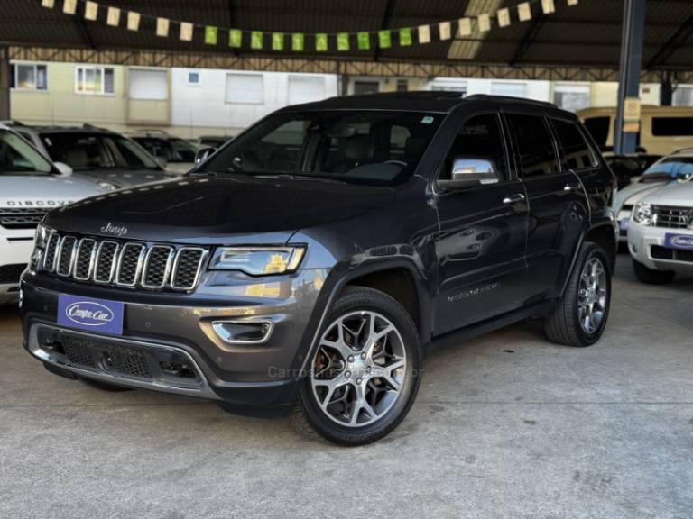 JEEP - GRAND CHEROKEE - 2020/2020 - Cinza - R$ 240.000,00