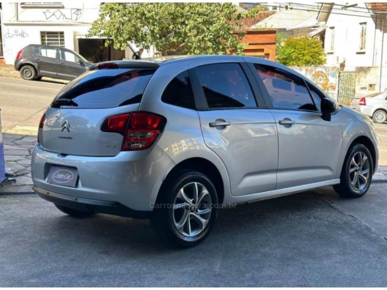 CITROËN - C3 - 2014/2014 - Prata - R$ 40.500,00