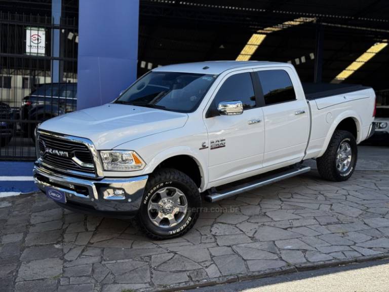 RAM - 2500 LARAMIE - 2018/2018 - Branca - R$ 279.900,00