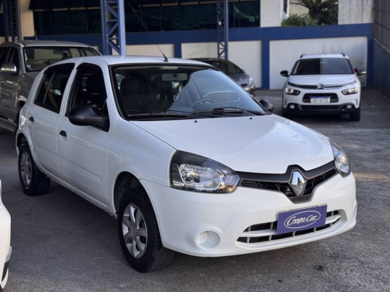 RENAULT - CLIO - 2014/2014 - Branca - R$ 24.900,00