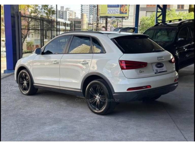 AUDI - Q3 - 2013/2013 - Branca - R$ 83.900,00