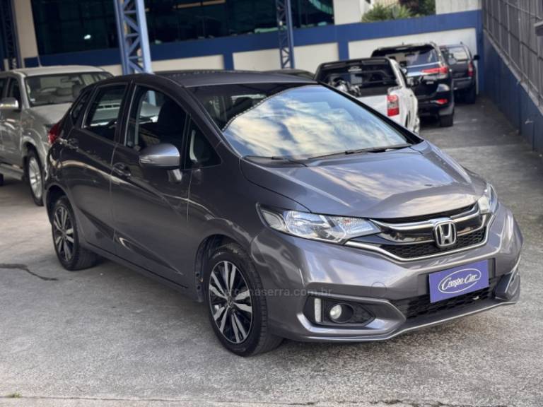 HONDA - FIT - 2019/2019 - Cinza - R$ 79.800,00