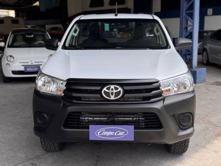 TOYOTA - HILUX - 2019/2019 - Branca - R$ 159.000,00