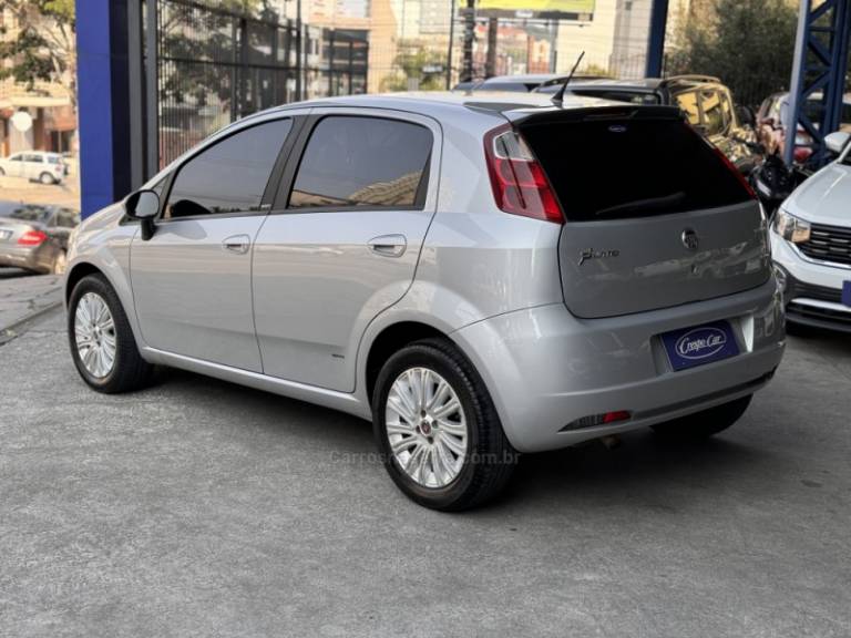 FIAT - PUNTO - 2012/2012 - Prata - R$ 35.900,00