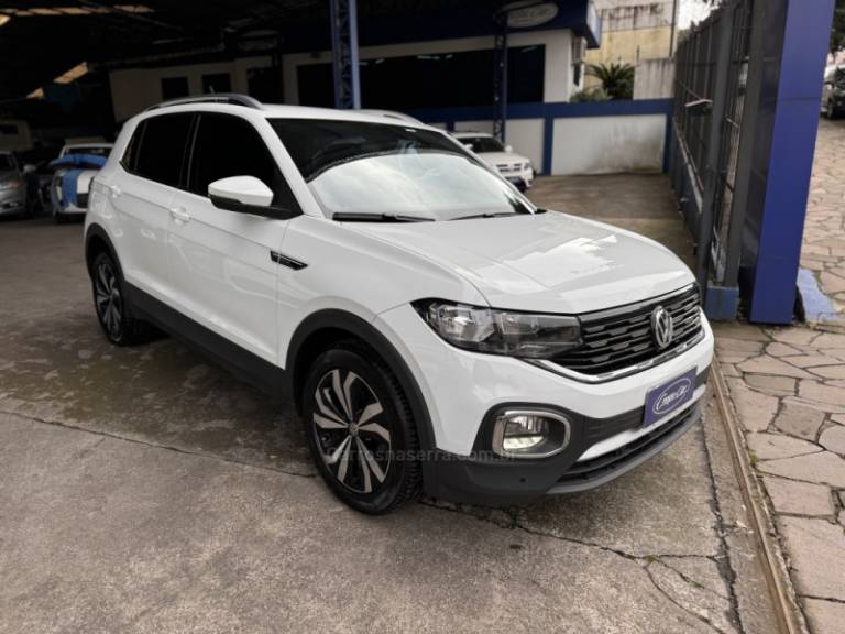 VOLKSWAGEN - T-CROSS - 2021/2021 - Branca - R$ 115.000,00