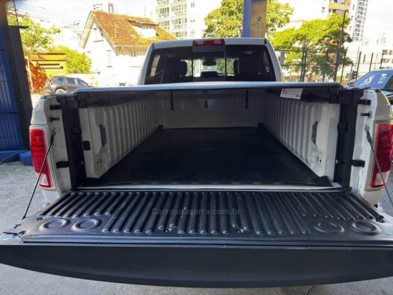 RAM - 2500 LARAMIE - 2018/2018 - Branca - R$ 279.900,00