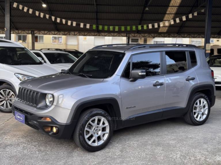 JEEP - RENEGADE - 2021/2021 - Branca - R$ 81.000,00