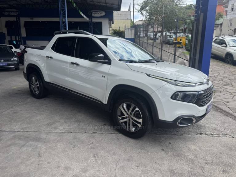 FIAT - TORO - 2019/2019 - Branca - R$ 98.900,00