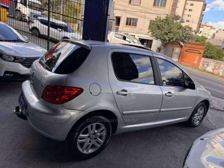 PEUGEOT - 307 - 2007/2007 - Prata - R$ 20.900,00