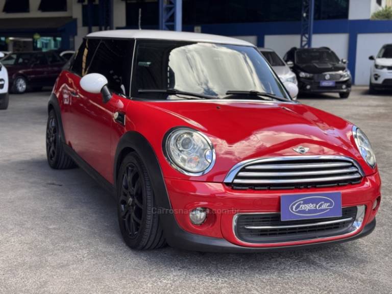 MINI - COOPER - 2011/2011 - Vermelha - R$ 62.900,00