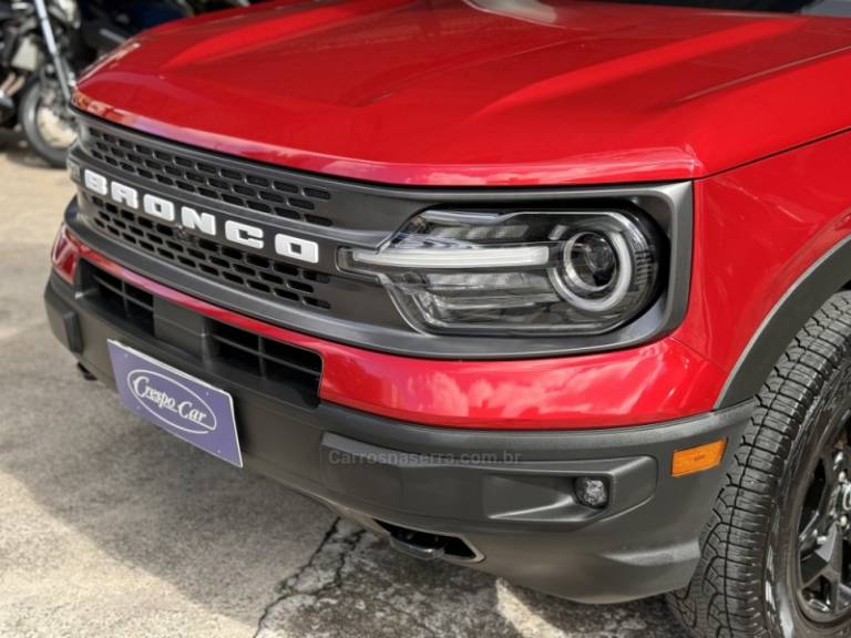 FORD - BRONCO - 2021/2021 - Vermelha - R$ 176.900,00