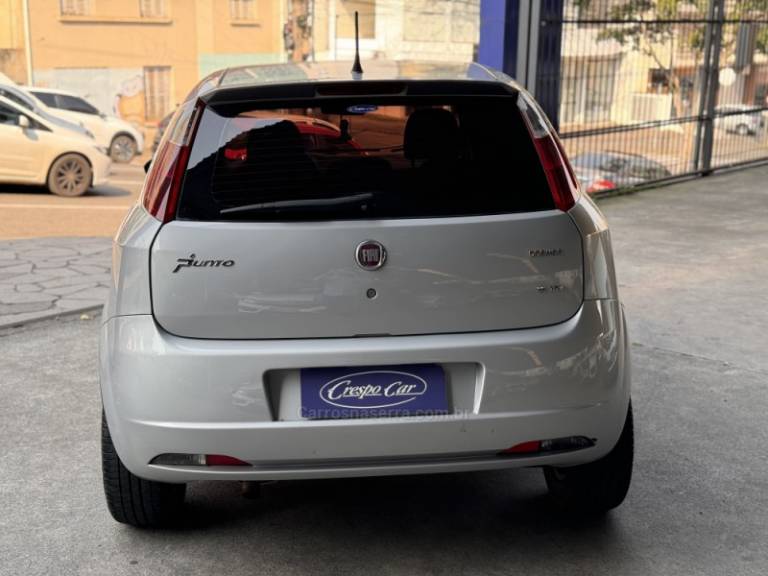 FIAT - PUNTO - 2012/2012 - Prata - R$ 36.500,00