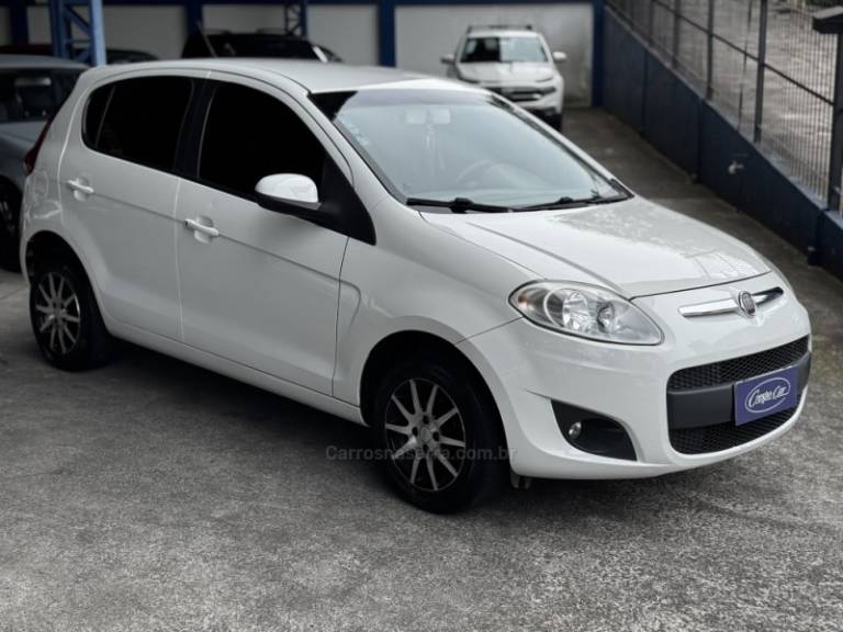 FIAT - PALIO - 2013/2013 - Branca - R$ 36.900,00