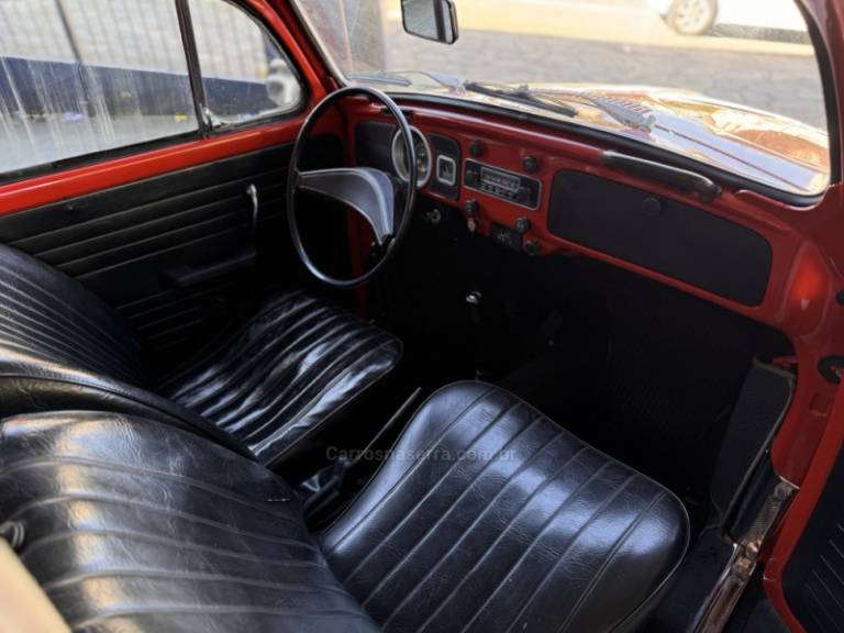 VOLKSWAGEN - FUSCA - 1974/1975 - Vermelha - R$ 35.000,00