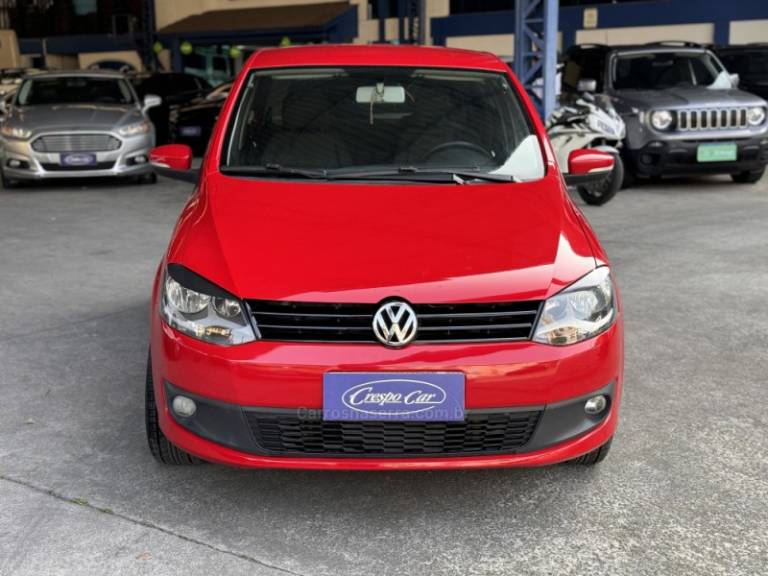 VOLKSWAGEN - FOX - 2013/2013 - Vermelha - R$ 34.500,00