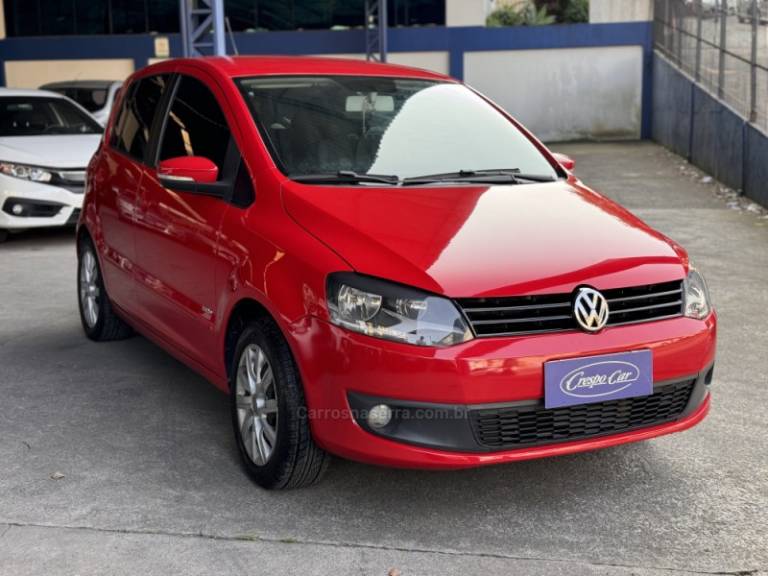 VOLKSWAGEN - FOX - 2013/2013 - Vermelha - R$ 34.500,00