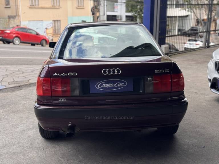 AUDI - 80 - 1995/1995 - Vermelha - R$ 45.900,00