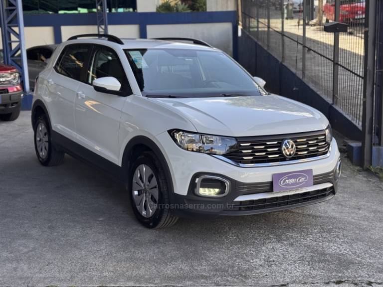 VOLKSWAGEN - T-CROSS - 2022/2022 - Branca - R$ 102.900,00