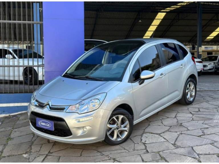 CITROËN - C3 - 2014/2014 - Prata - R$ 40.500,00