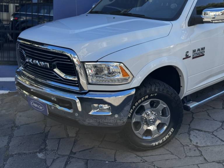 RAM - 2500 LARAMIE - 2018/2018 - Branca - R$ 279.900,00