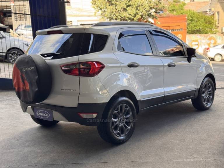 FORD - ECOSPORT - 2014/2014 - Branca - R$ 54.900,00