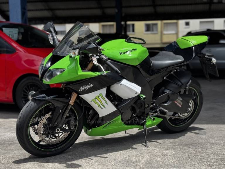 KAWASAKI - NINJA ZX-10R - 2009/2009 - Verde - R$ 36.500,00