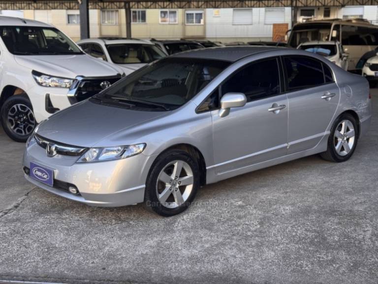 HONDA - CIVIC - 2008/2008 - Prata - R$ 44.900,00