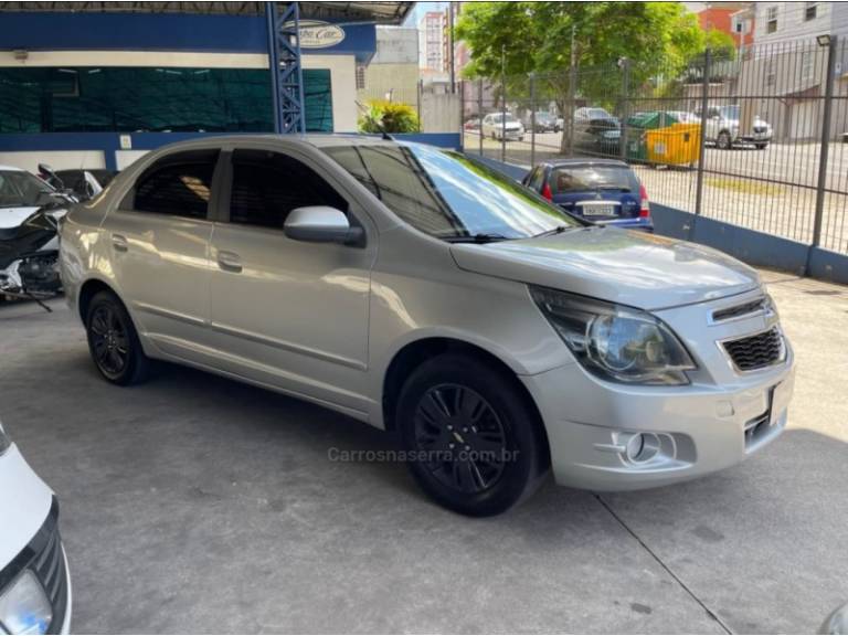 CHEVROLET - COBALT - 2015/2015 - Prata - R$ 45.900,00