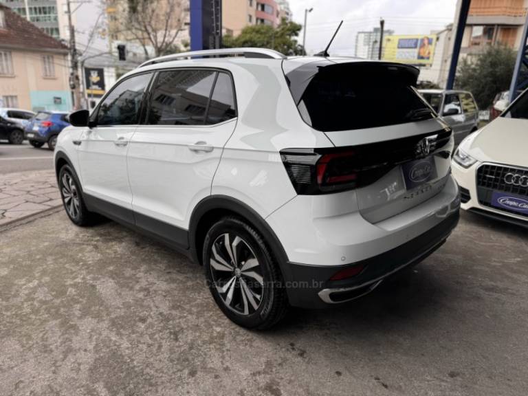 VOLKSWAGEN - T-CROSS - 2021/2021 - Branca - R$ 115.000,00