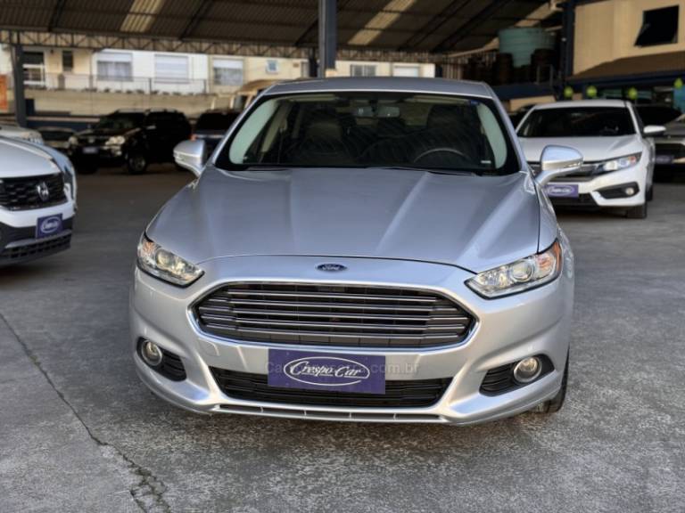 FORD - FUSION - 2016/2016 - Prata - R$ 74.900,00