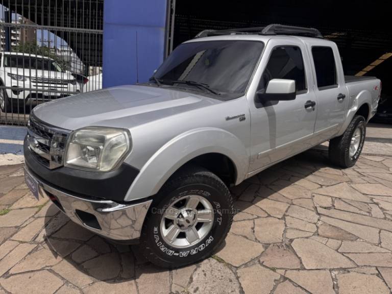 FORD - RANGER - 2010/2010 - Prata - R$ 79.900,00