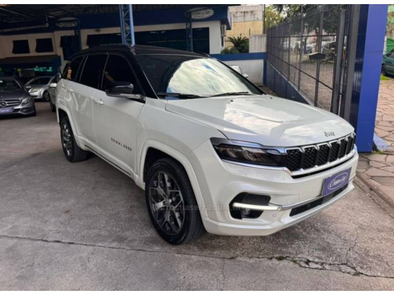 JEEP - COMMANDER - 2022/2022 - Branca - R$ 191.900,00