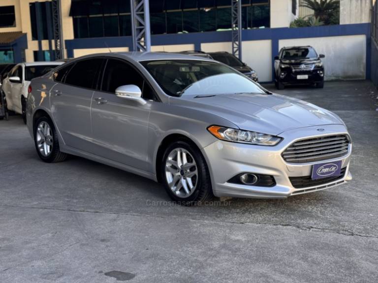 FORD - FUSION - 2016/2016 - Prata - R$ 74.900,00